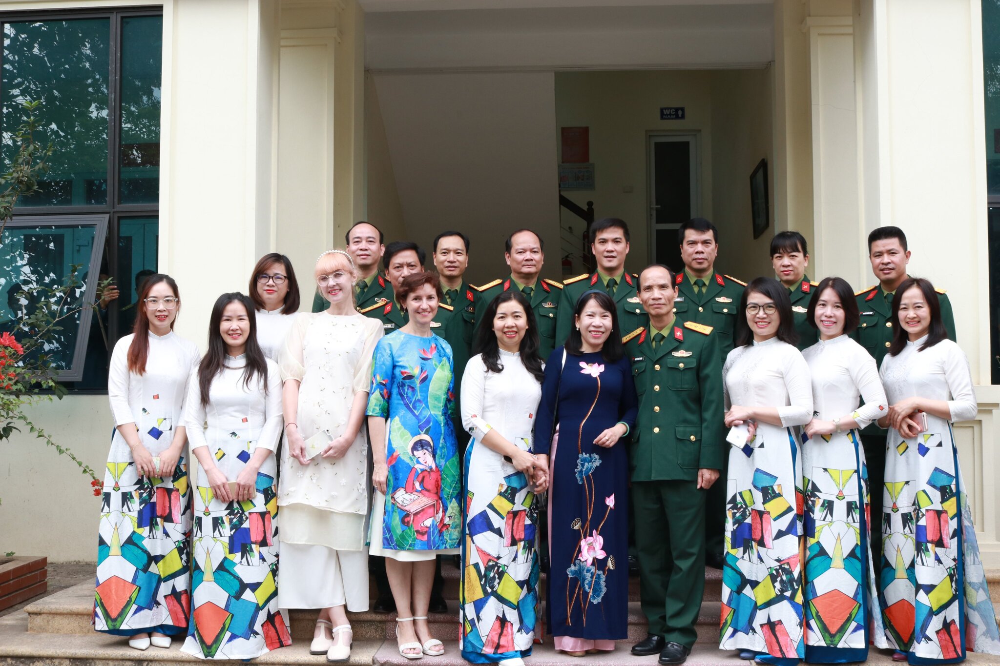 Trung tâm Nhiệt đới Việt - Nga tổ chức gặp mặt kỷ niệm Ngày Nhà giáo Việt Nam