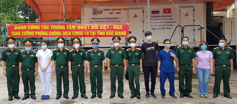 Lãnh đạo Trung tâm Nhiệt đới Việt – Nga thăm hỏi, động viên lực lượng phòng, chống dịch tại Bắc Giang