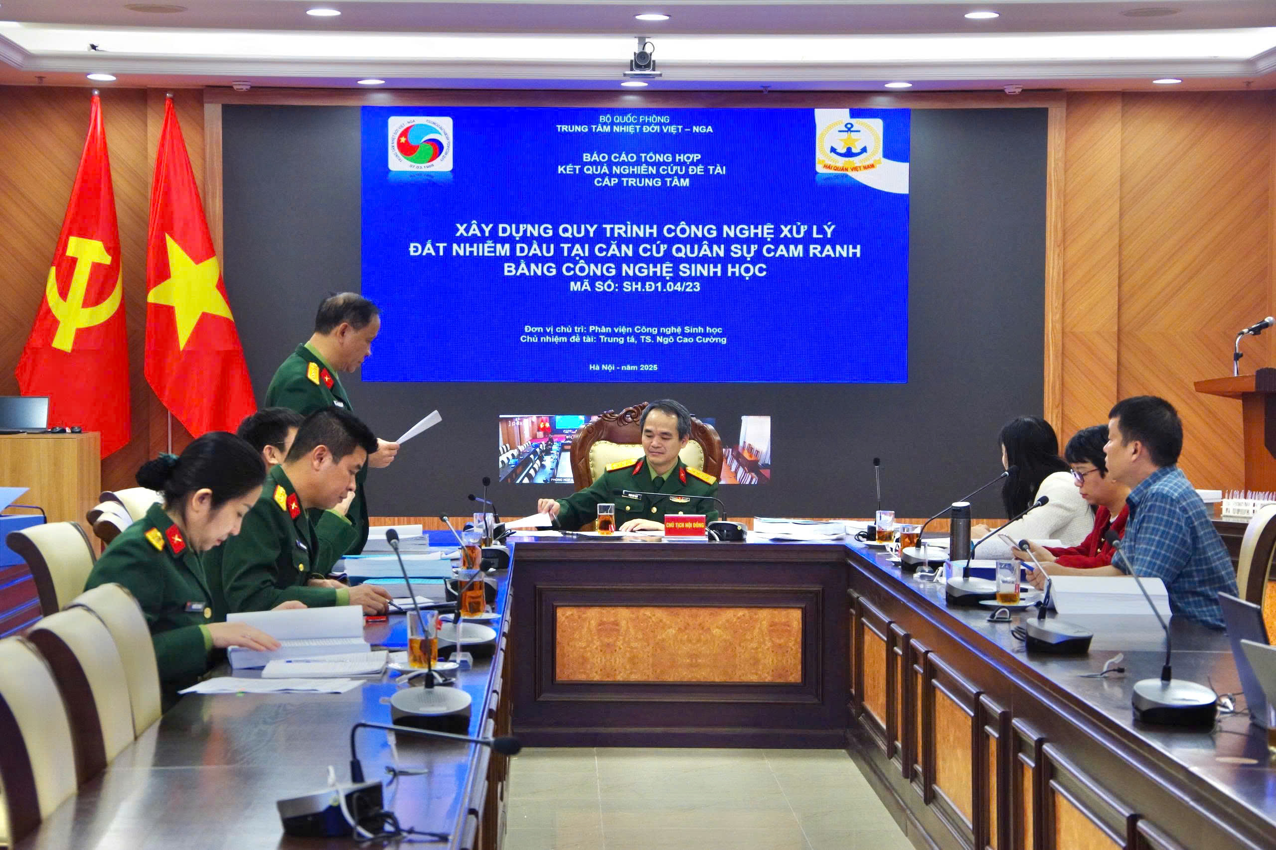 Nghiệm thu đề tài về xây dựng quy trình công nghệ xử lý đất nhiễm dầu bằng công nghệ sinh học