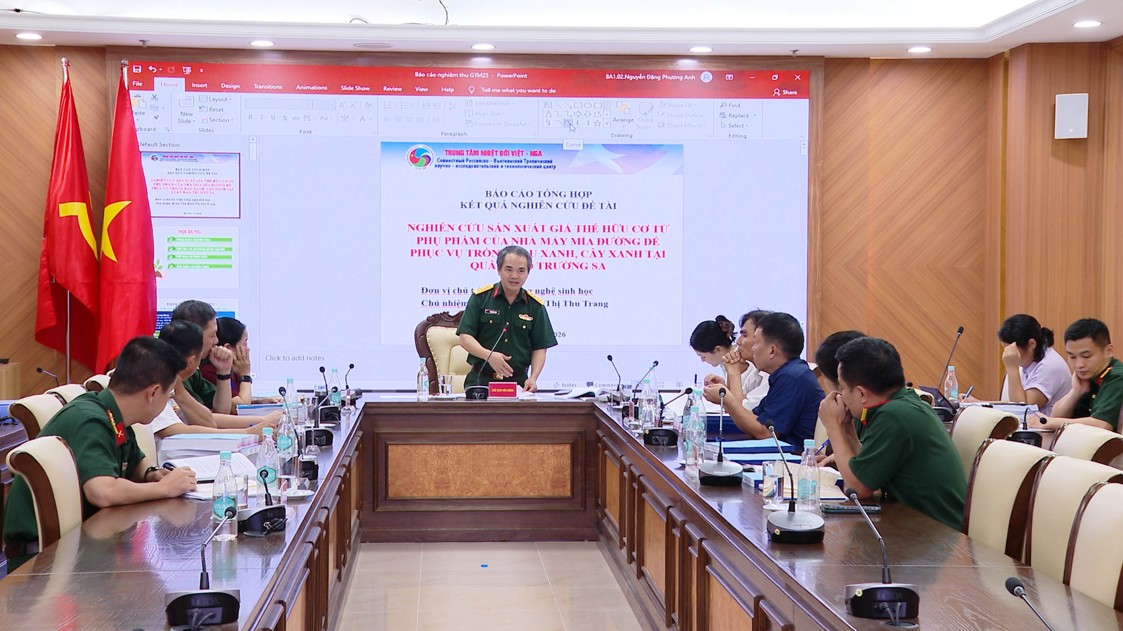 Nghiệm thu đề tài nghiên cứu sản xuất chế phẩm cải tạo đất phục vụ xanh hóa biển, đảo