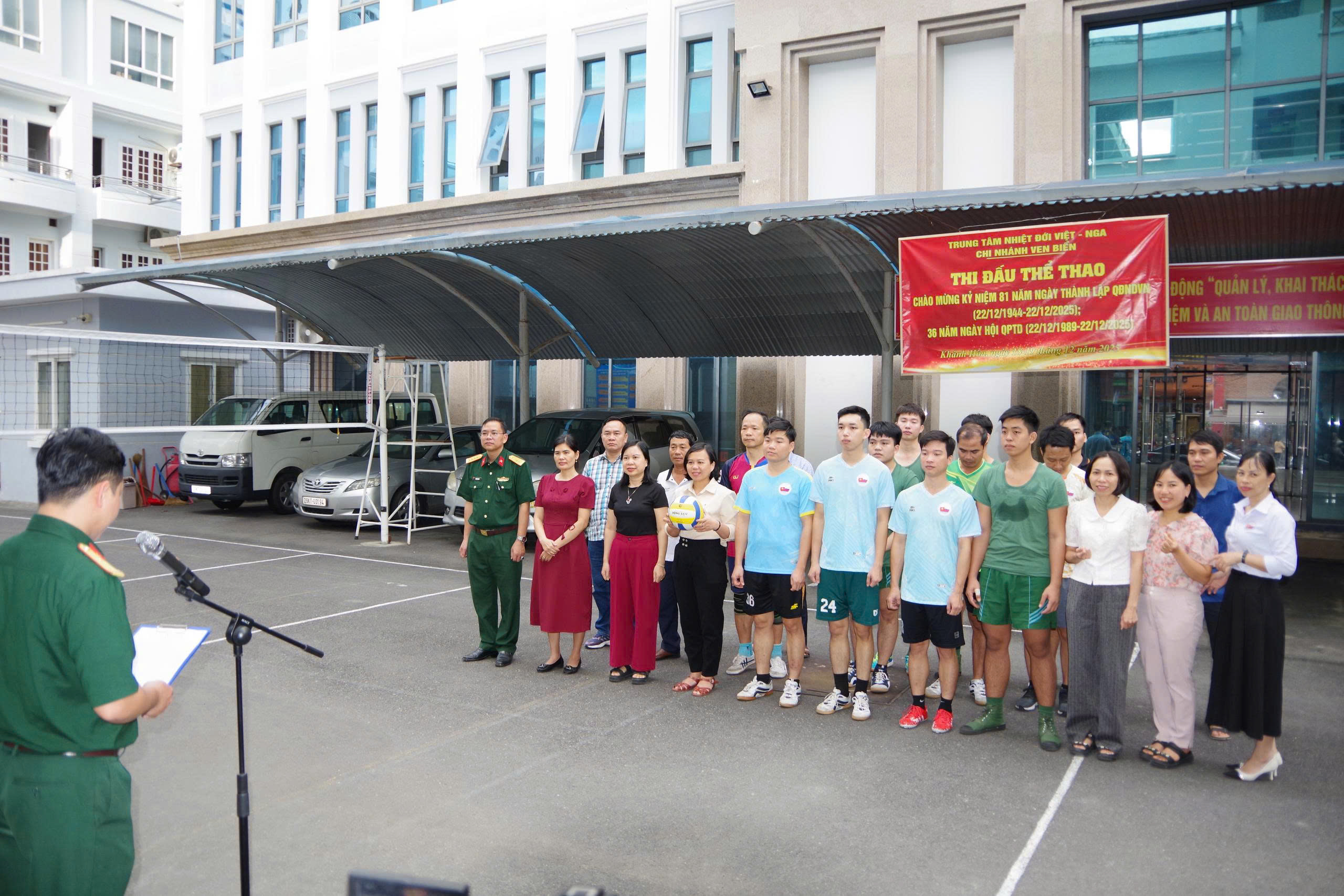 Chi nhánh Ven biển tổ chức các hoạt động chào mừng kỷ niệm 81 năm Ngày thành lập Quân đội nhân dân Việt Nam (22/12/1944-22/12/2025) và 36 năm Ngày hội Quốc phòng toàn dân (22/12/1989-22/12/2025)