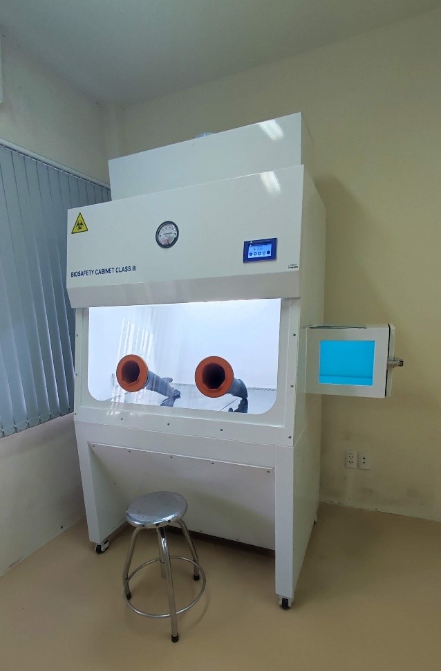 Tủ an toàn sinh học cấp III