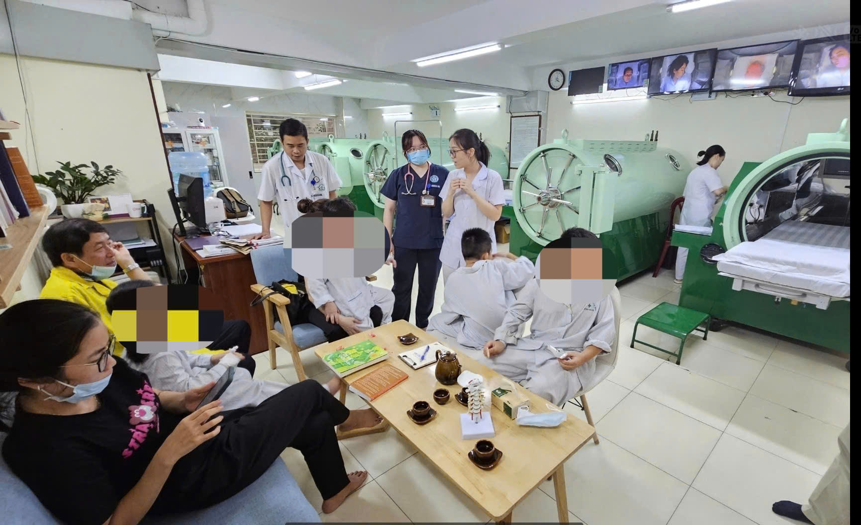 Oxy cao áp hỗ trợ cải thiện rối loạn tâm thần kinh ở nạn nhân ngộ độc khí CO sau hỏa hoạn