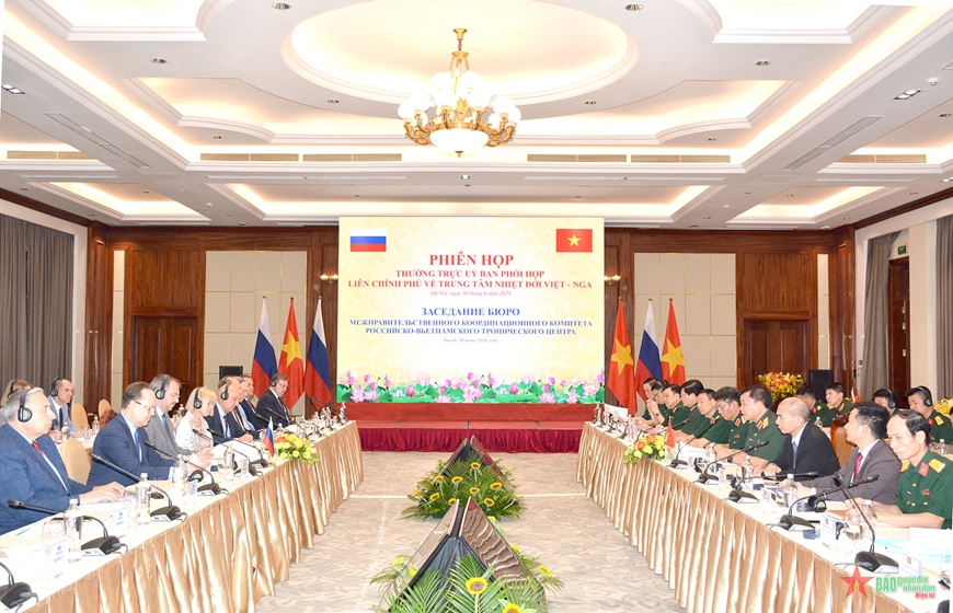 Meeting of the Standing Committee of the Intergovernmental Coordinating Committee on the Joint Vietnam-Russia Tropical Science and Technology Research Center