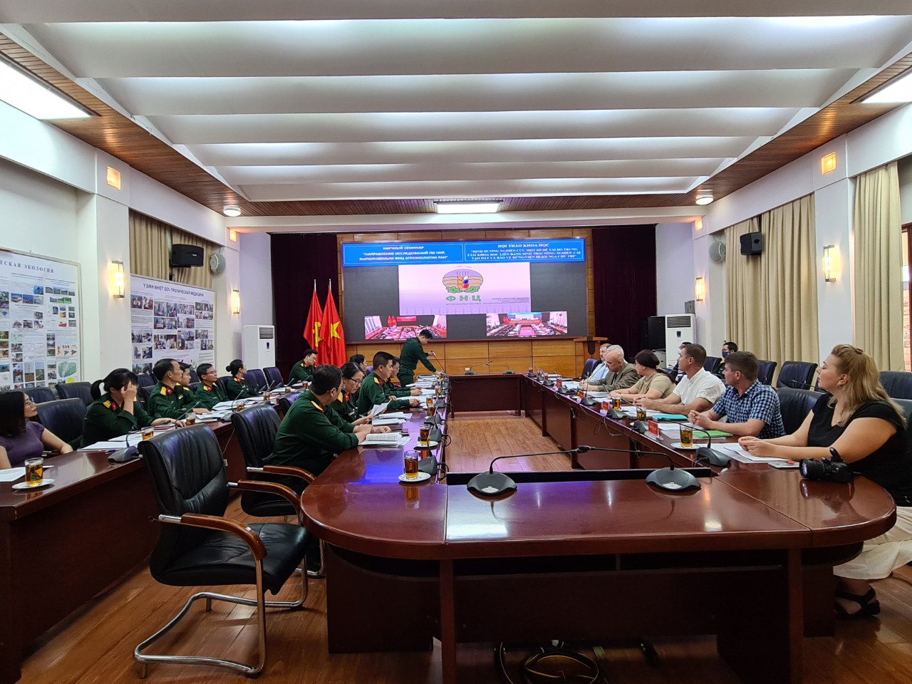 Hội thảo khoa học giữa Trung tâm Nhiệt đới Việt – Nga và Trung tâm Khoa học Liên bang sinh thái nông nghiệp, cải tạo đất và bảo vệ rừng/Viện Hàn lâm Khoa học Nga
